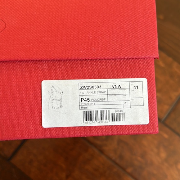 Valentino Garavani Rockstud Patent Leather Ankle-Strap Caged Pumps - Picture 11 of 11